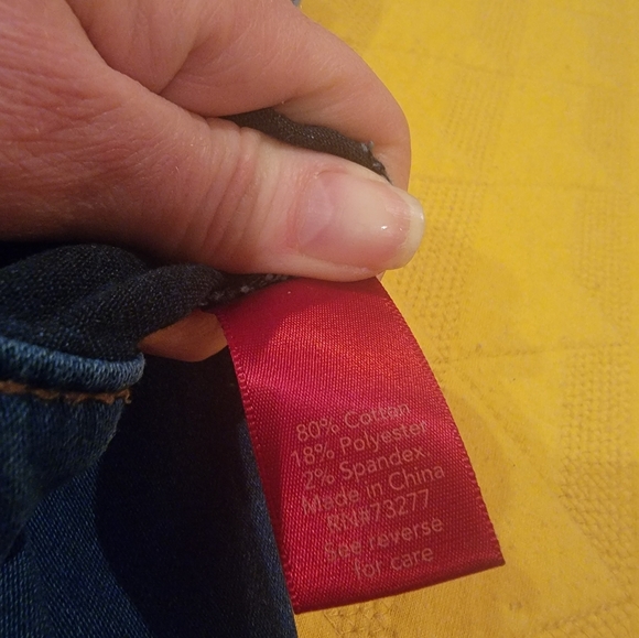 Jennifer Lopez Pull-on Jeggings - Picture 3 of 10